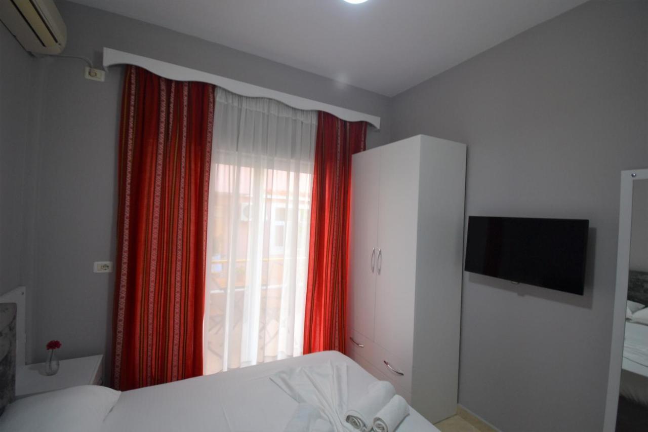 Little Cozy Apartment 1 Sarandë Eksteriør billede