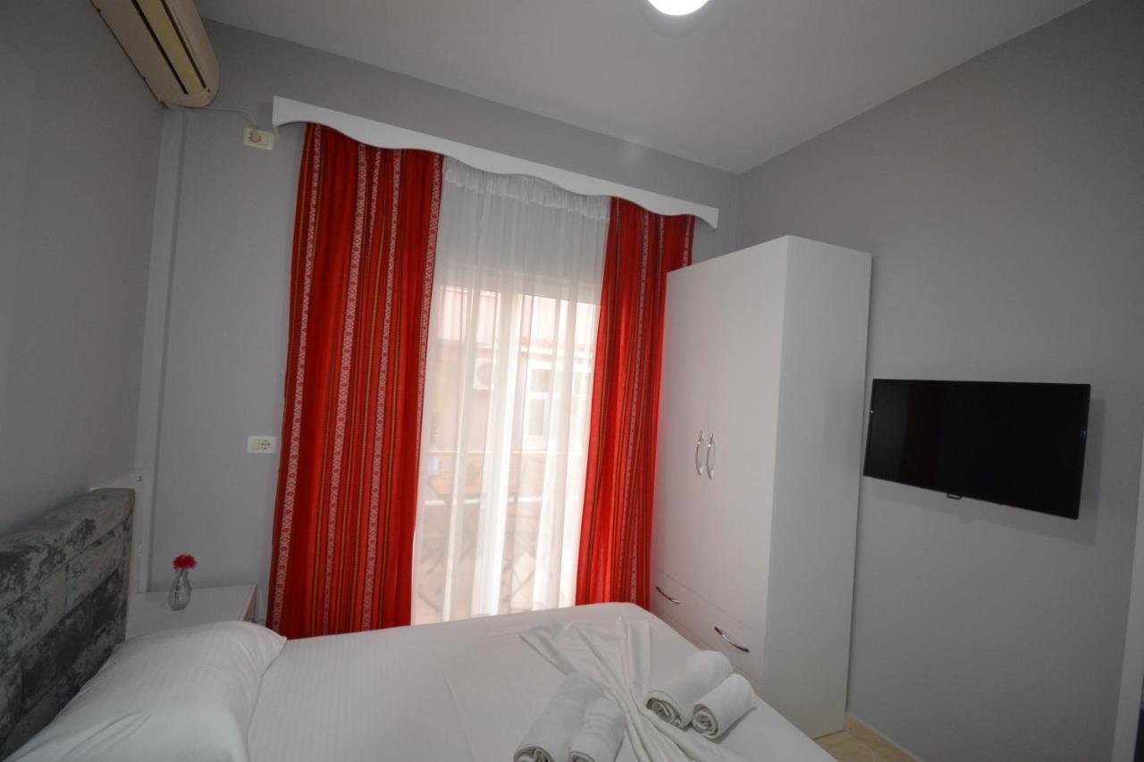 Little Cozy Apartment 1 Sarandë Eksteriør billede